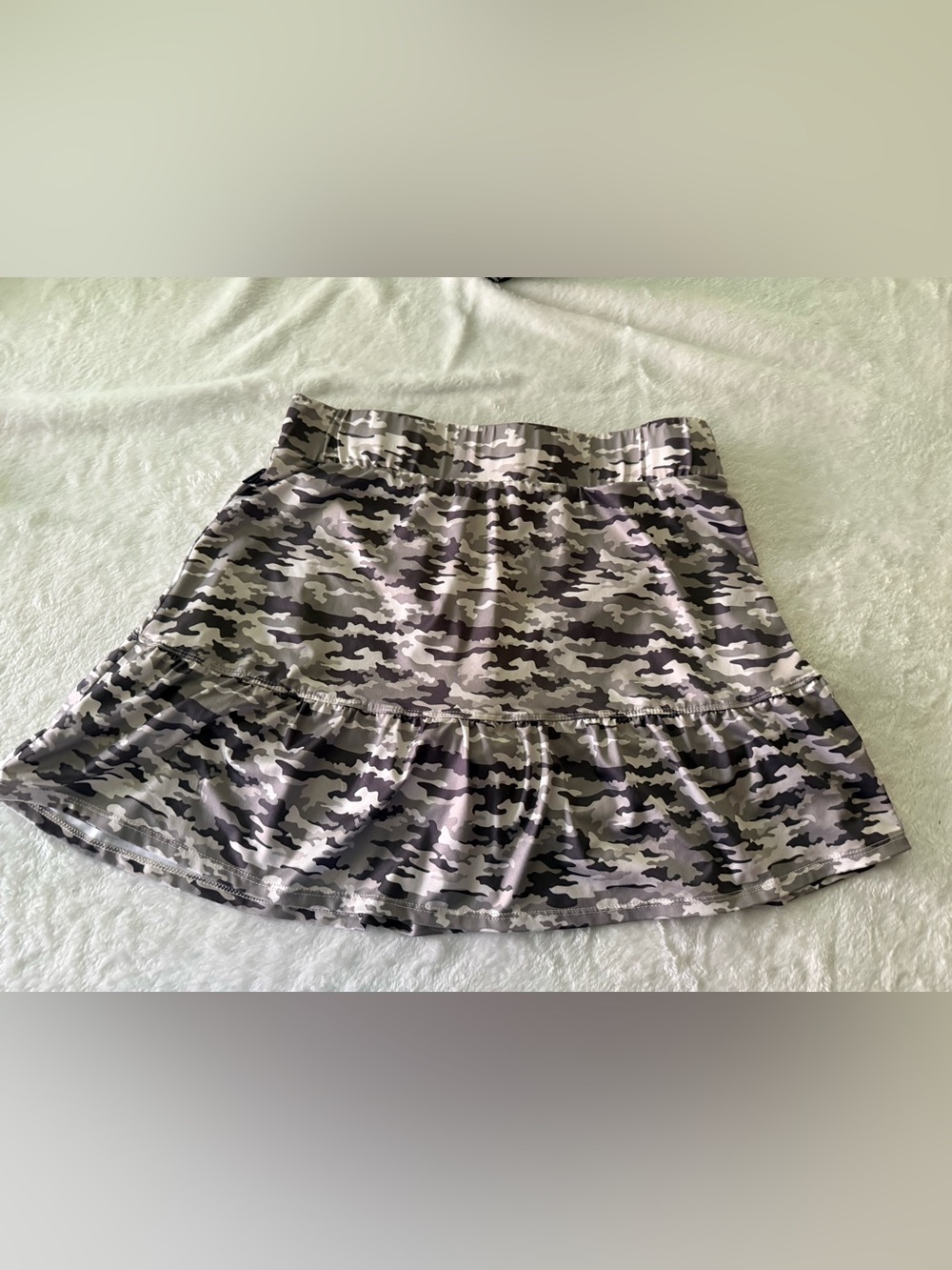Simply Southern Grey Camouflage Skirt Skort M